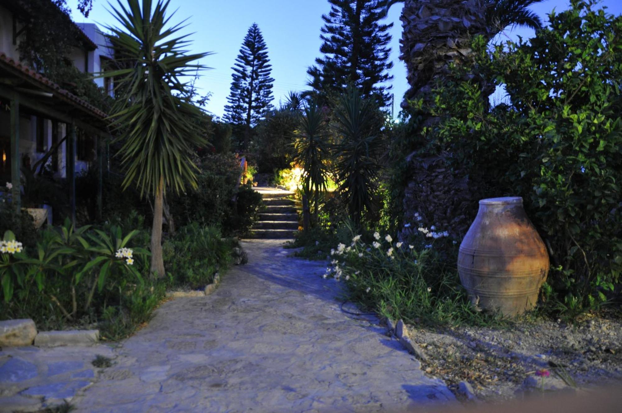 Athina Villas Istron Exteriör bild